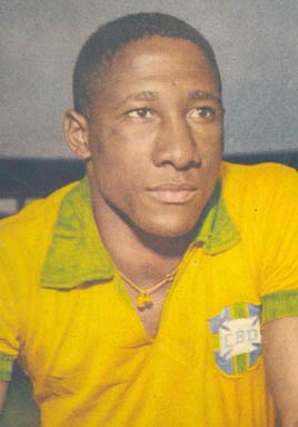 	Djalma Santos 	